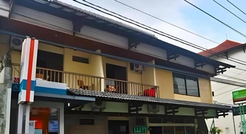 Hotel Syariah Wisma Nendra Yogyakarta Exterior photo